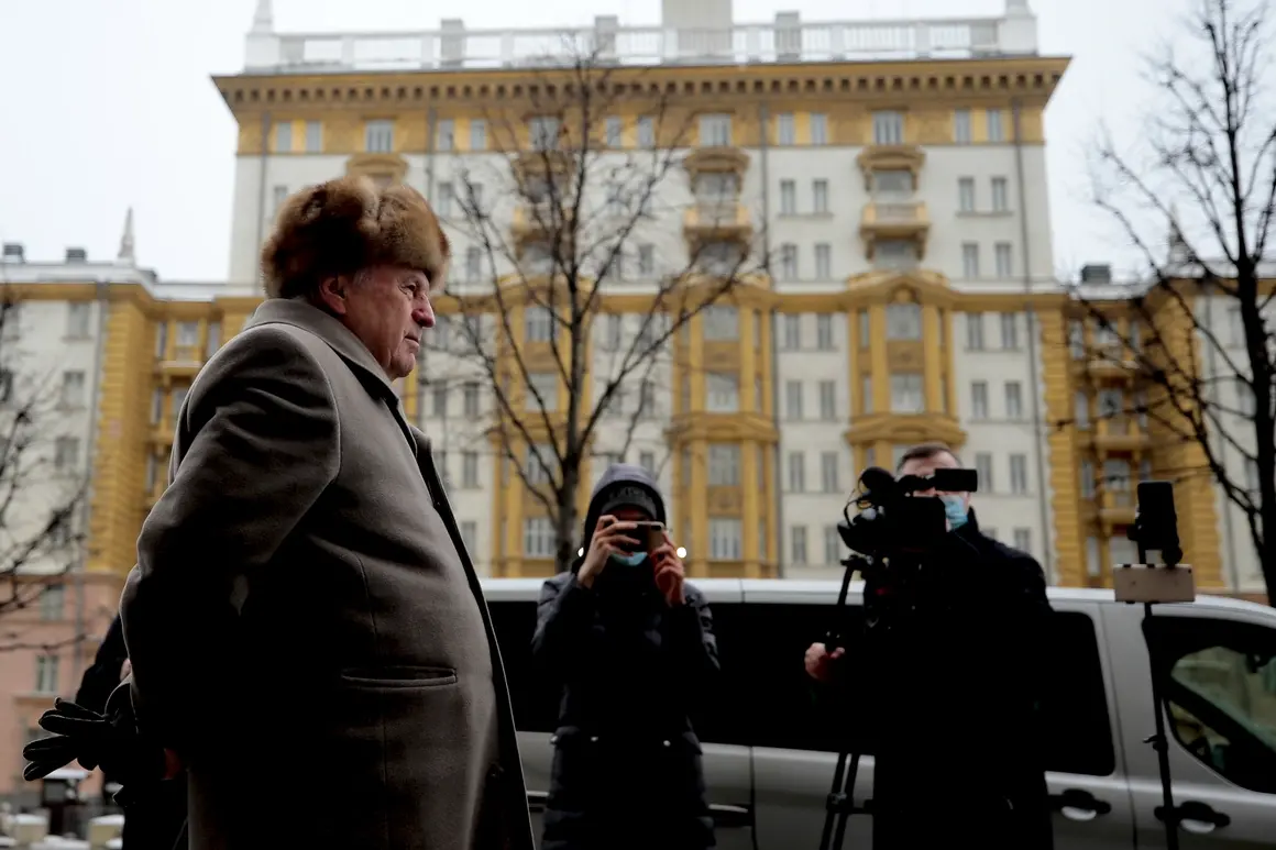 Руски депутат "погреба" Жириновски, но от Кремъл отрекоха смъртта му