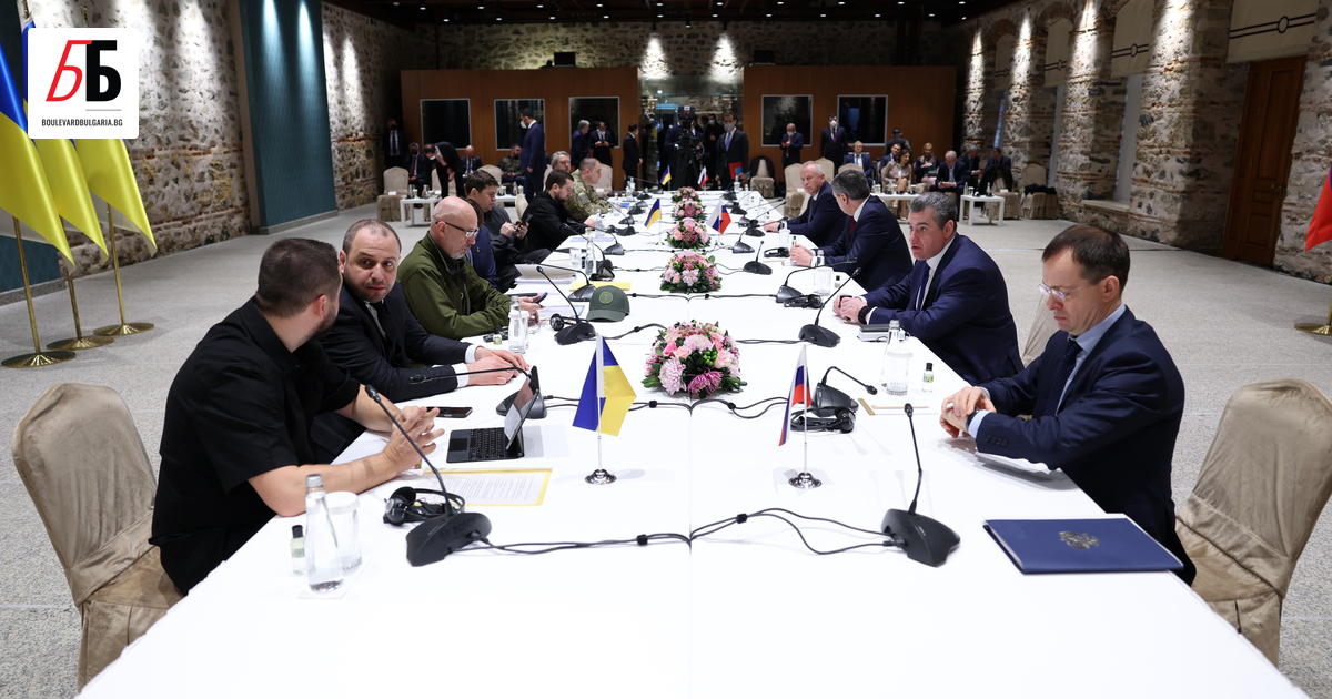 Тричасовите преговори между Украйна и Русия в Истанбул приключиха с