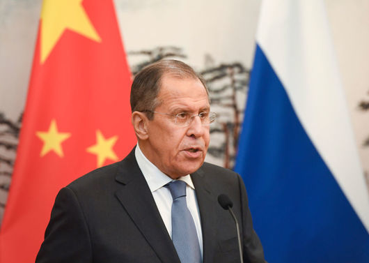 Руският външен министър Сергей Лавров пристигна в Китай за пръв