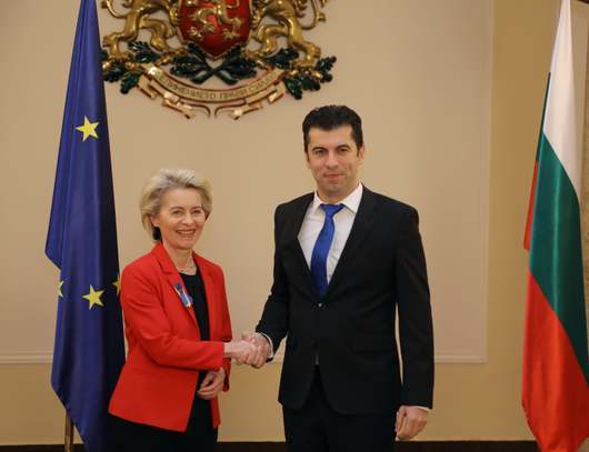 Председателят на ЕК Урсула фон дер Лайен одобри официално българския