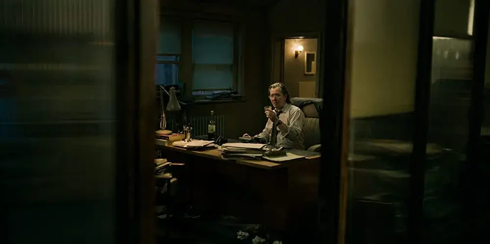 Сериалът Slow Horses - висш пилотаж в шпионските игри с Гари Олдман