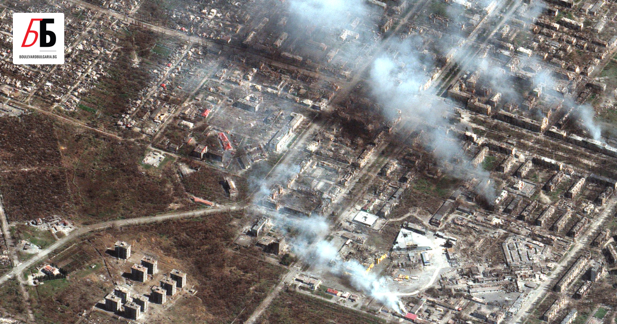 Нови сателитни изображения на Maxar показват, че руските сухопътни сили