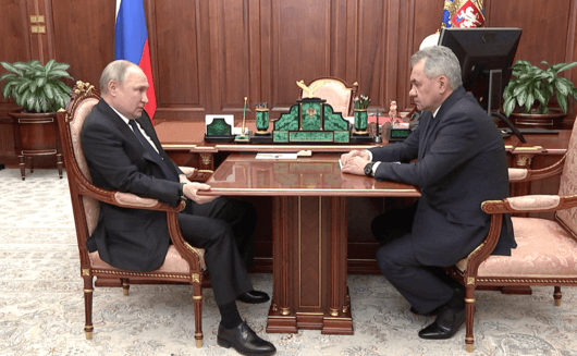 Русия твърди, че е превзела Мариупол, Путин нареди спиране на щурма срещу "Азовстал"