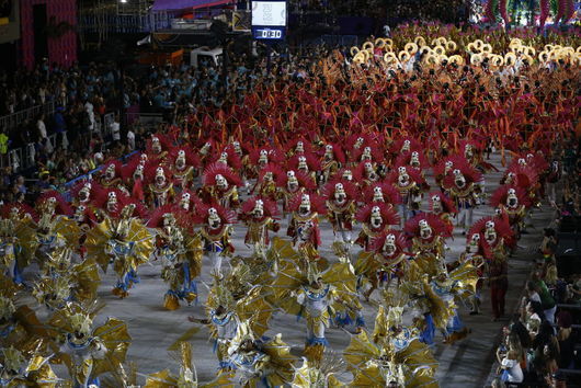 Карнавалът в Рио: Блясък без ограничения