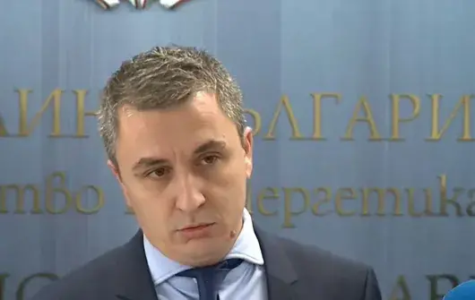 Александър Николов vs. Росен Христов: "40 руски лъжи... ци" в 20-минутно интервю