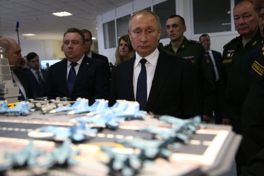 Ройтерс: Военни технологии достигат до Русия с българска помощ и в нарушение на санкциите
