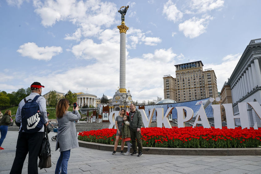 Обратно в Киев: "Трябваше да се върнем. Трудно е да си навън, когато в родината ти има война"
