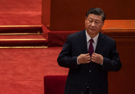 Китайският лидер Си Дзинпин отказва да приеме западните ваксини независимо
