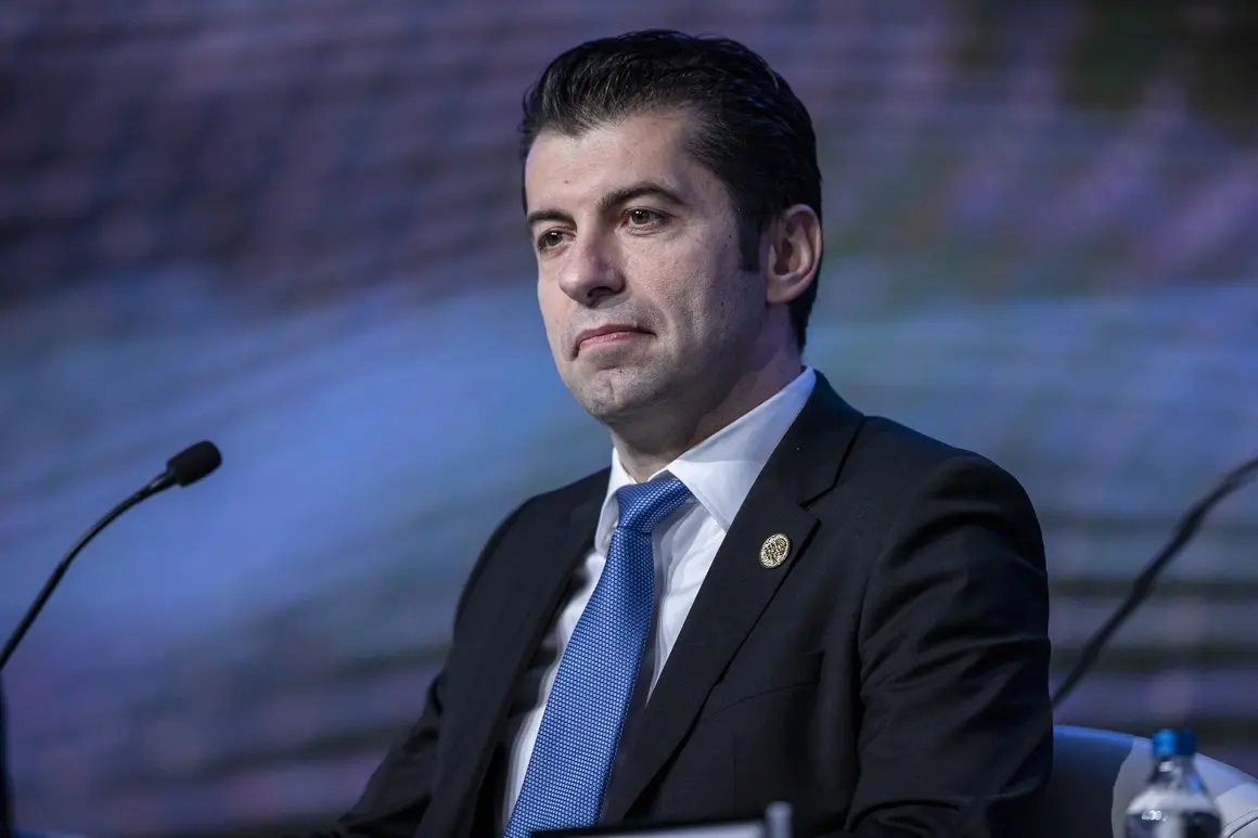 Скандалът между Кирил Петков и превозвачите "изтече" в аудиозапис