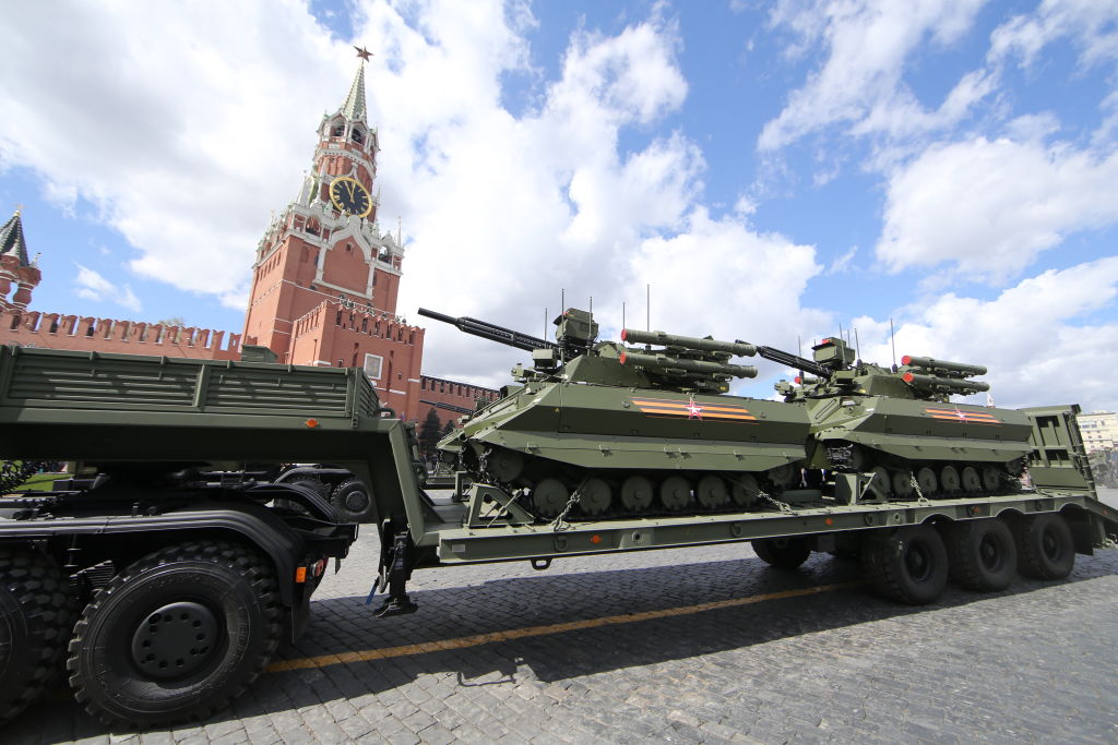 Русия се хвали с бойна техника, която не може да използва при война