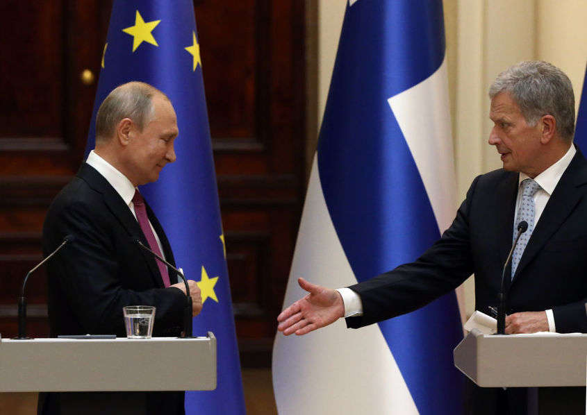 Войната промени всичко: Президентът на Финландия обясни на Путин защо избра НАТО