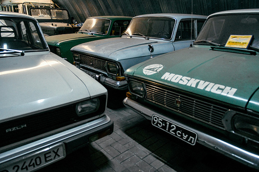 От фабрика на Renault - сега за "Москвич" - завръщане в миналото за Русия след инвазията