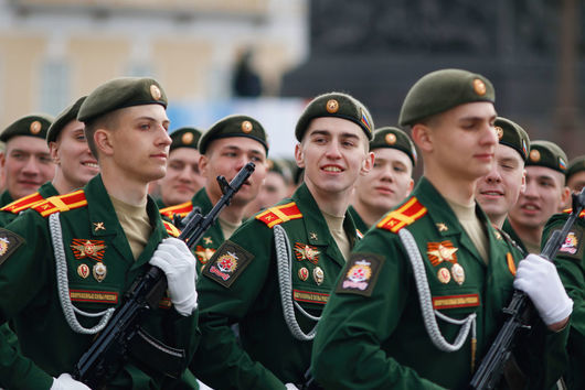 Парламентът в Русия ще разгледа законопроект който позволява на руснаци
