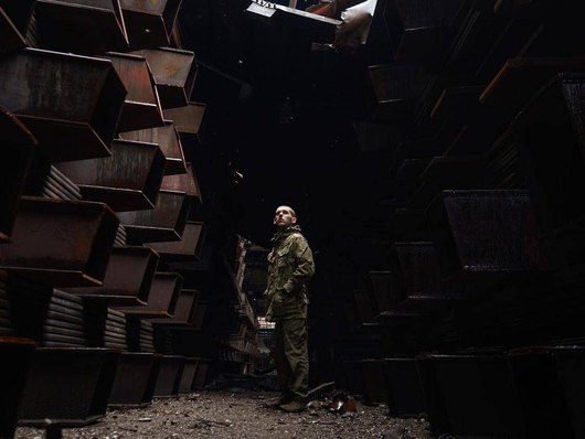 Украинската армия е разпоредила на бойците оставащи в завода Азовстал