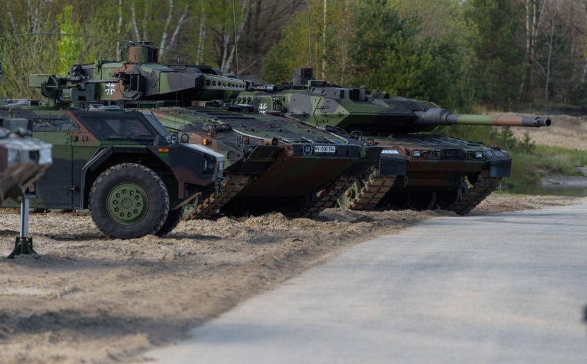 Нов спор между Германия и Полша заради танковете за Украйна 