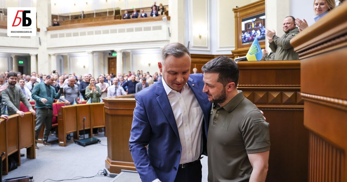 Полският президент Анджей Дуда е първият чуждестранен лидер, говорил пред