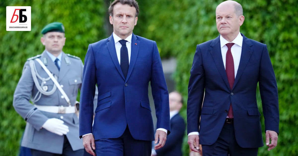 Френският президент Еманюел Макрон и германският канцлер Олаф Шолц са