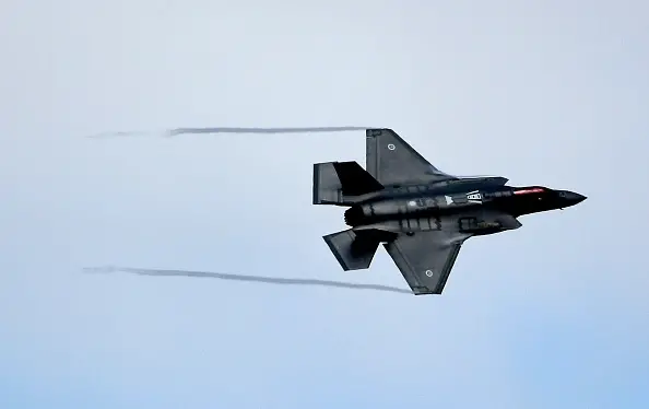 Американски изтребители Ф-35 кацнаха в България
