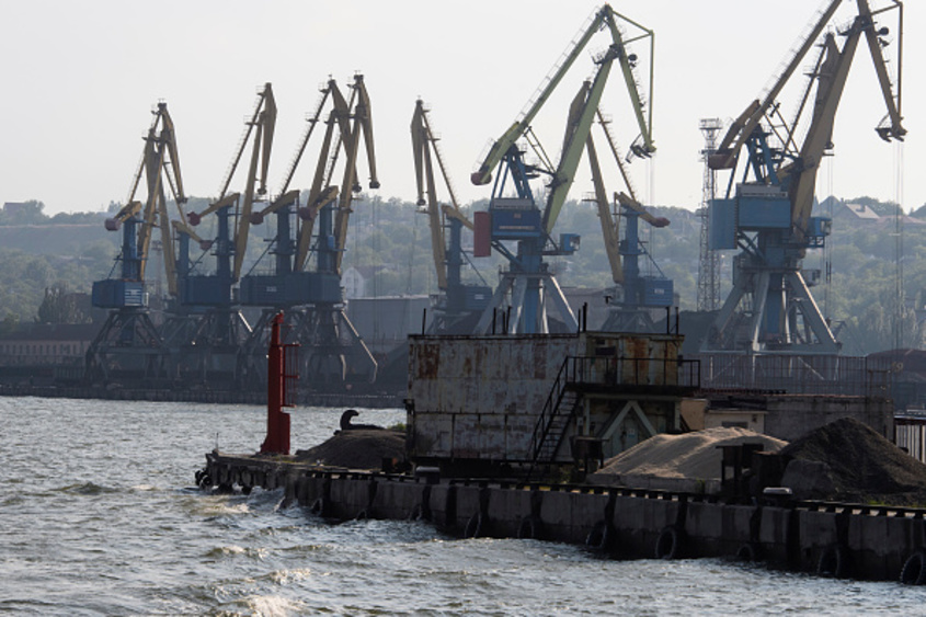 Русия краде метал на стойност 170 милиона долара от Мариупол