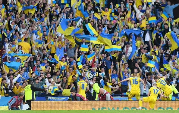Футболна Украйна се приближи до място на Световното в Катар