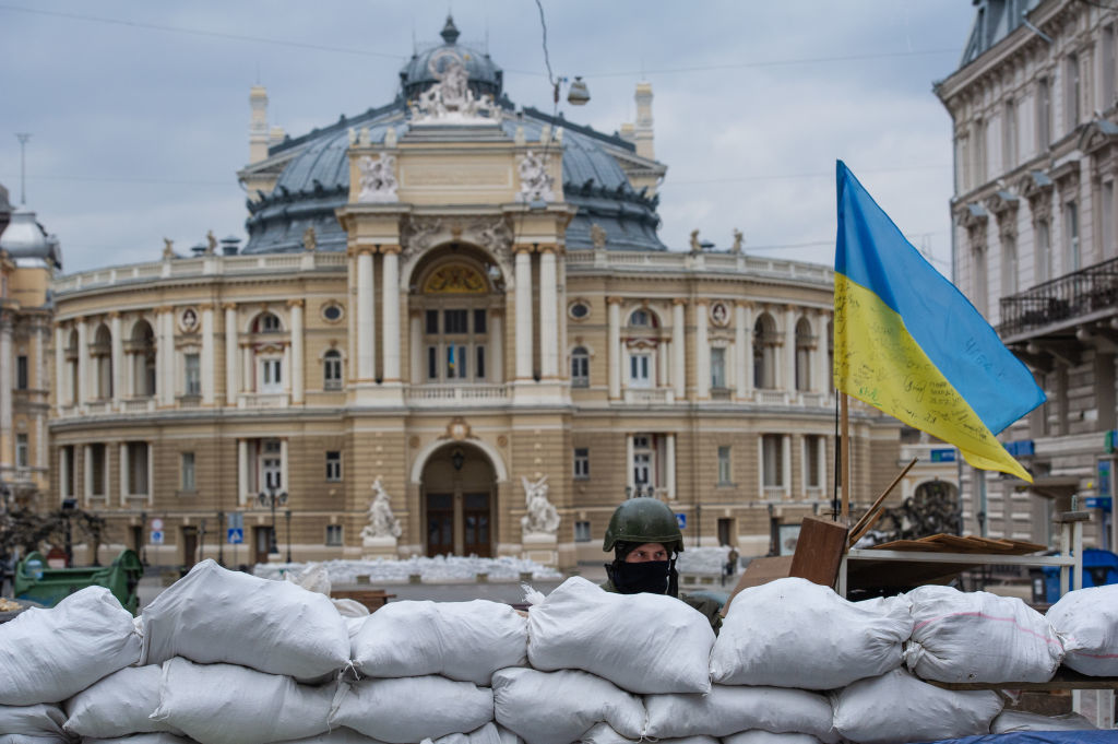 Русия нанесе среднощна атака с дронове срещу Одеса