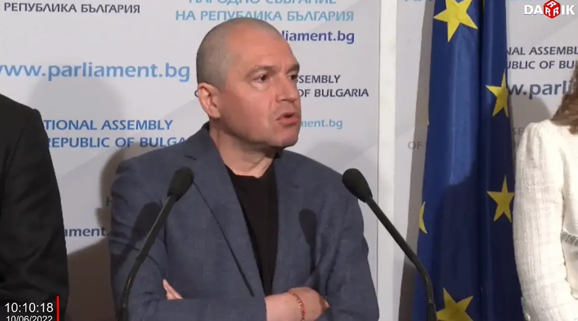 Тошко Йорданов предупреди евентуалните "предатели" в ИТН, че "умират сами"