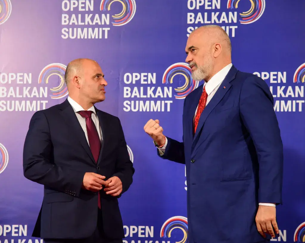 Еди Рама представи Ковачевски като "премиера на бъдеща Западна България" и разгневи македонците