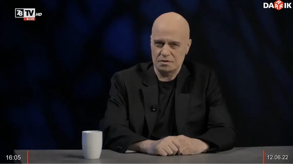 Слави Tрифонов отрече да е развалил правителството и обвини ПП, че действа като ГЕРБ