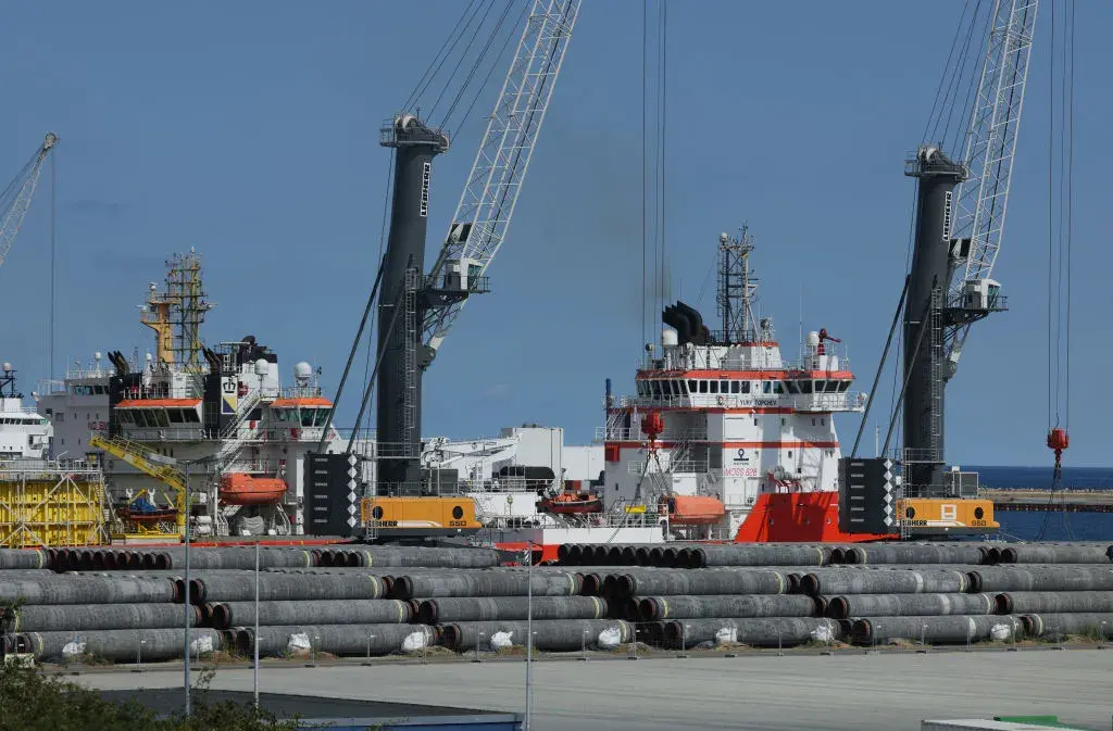 Доклад: Русия е спечелила над 96 млрд. долара от износ на горива през първите 100 дни от войната