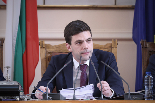 Председателят на 47 Народно събрание Никола Минчев беше изпратен с