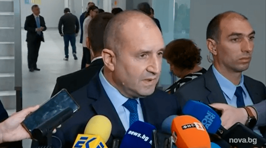 Радев обвини всички партии за "калните борби" в НС и атакува Петков за Македония