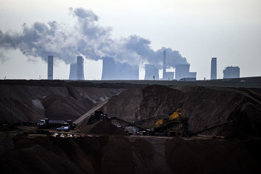 "Горчиво, но необходимо": Германия и Австрия връщат въглищата, след като Москва им оряза газа