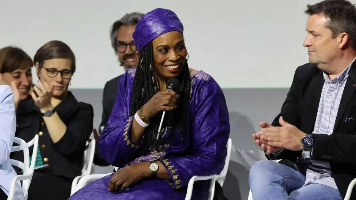 Изборите във Франция: Как камериерката победи министъра и защо оставка се подава дори заради загуба с 56 гласа 