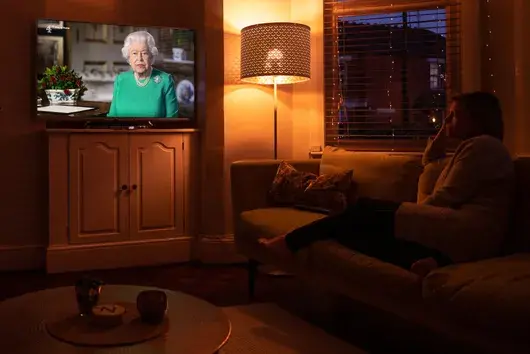 Светлината ще надделее над тъмнината: Историческото послание за Великден на кралица Елизабет II