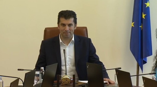 Кирил Петков: Новото мнозинство в парламента днес рискува 2,6 млрд. лв за България