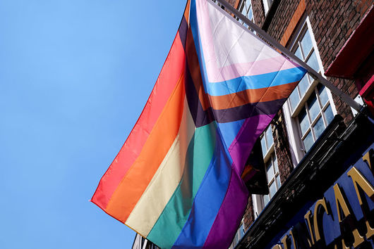 Двама загинали при стрелба в гей клуб в Осло, разследва се терористичен акт