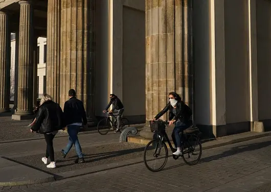 Как Германия смята да се върне към живота след Covid-19