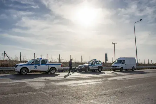 Разследване доказва, че Гърция превръща бежанци в "ловци на мигранти"