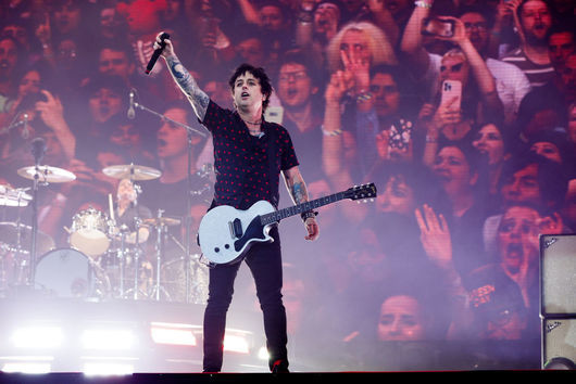Били Джо Армстронг – фронтменът на Green Day ще се