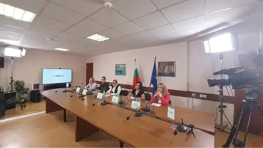 Соня Момчилова остава шеф на СЕМ с гласовете от квотата на Радев и ГЕРБ