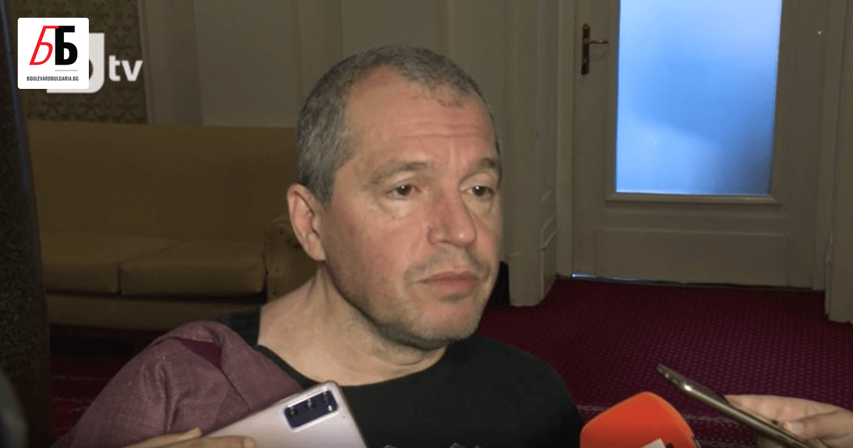 Председателят на ПГ на ИТН Тошко Йорданов обвини Кирил Петков