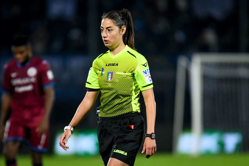 За първи път жена ще ръководи футболни мачове от Серия А