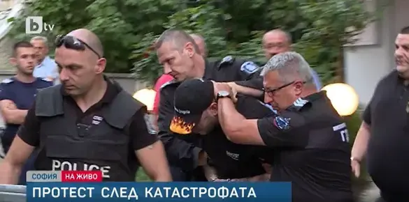 Кой говори и кой мълчи за Георги Семерджиев
