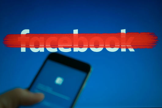 Facebook паролите на 1 млн. потребители може да са били откраднати