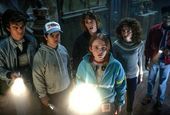 "Stranger Things" се пренася на театралната сцена