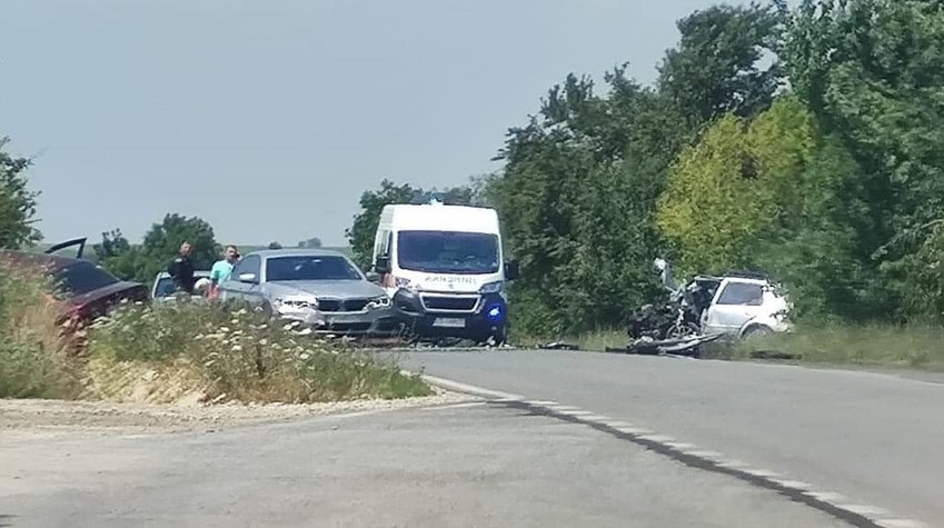 Тежка катастрофа с 5 загинали на пътя Плевен - Ловеч