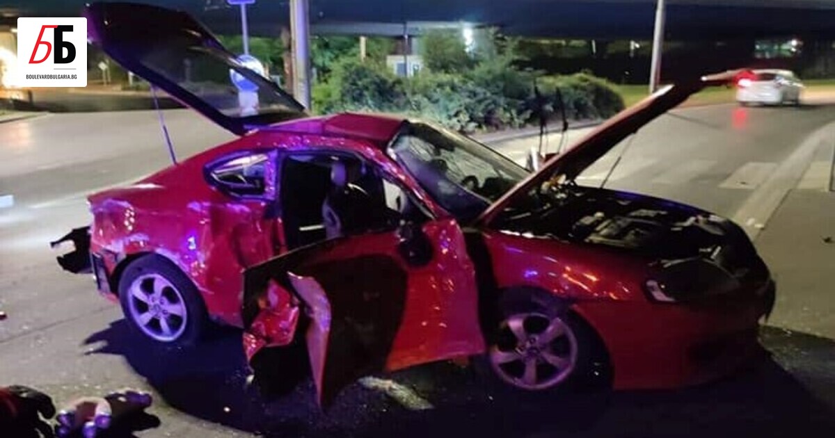 Четирима души са пострадали при поредната пиянска катастрофа в София