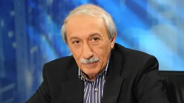 Кеворкян се дистанцира от сина си, арестуван след употреба на алкохол и дрога