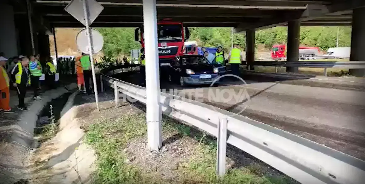 Камион на протестиращи строители удари кола с бебе в Благоевград