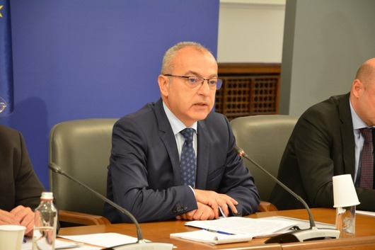 Президентът Румен Радев обяви състава на новото служебно правителство начело